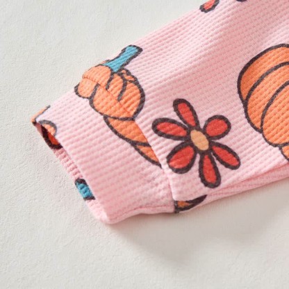 Set di 2 pezzi in tessuto waffle con stampa di zucche e margherite rosa chiaro. - image 4