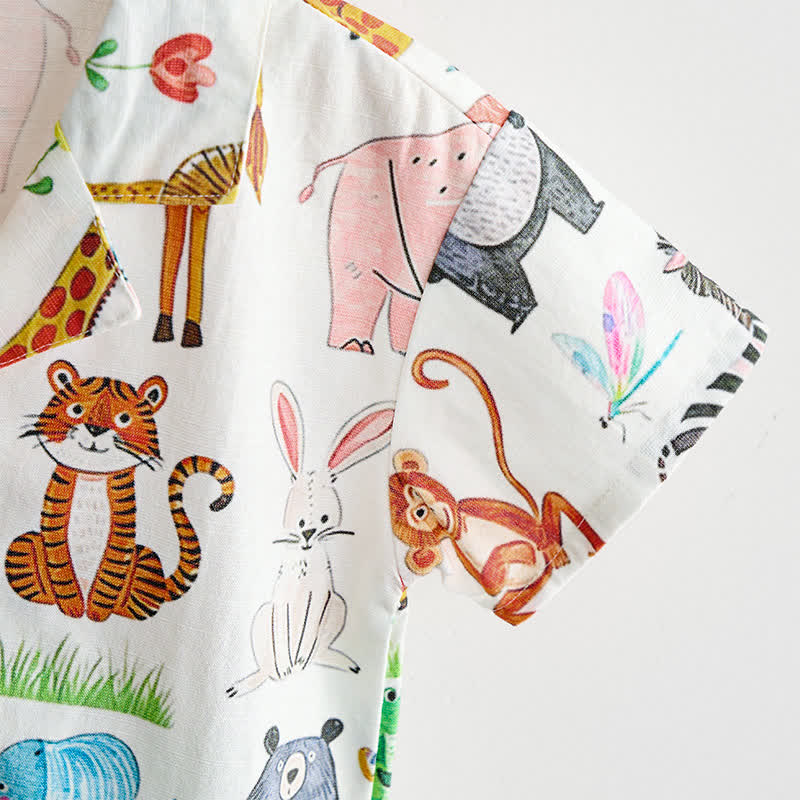 Completo da bambino composto da maglietta e pantaloncini con stampa animalier. - image 8