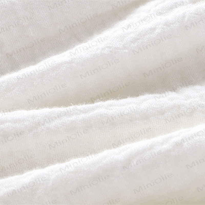 Completo da bambina in due pezzi, tinta unita, senza maniche, in garza. - image 10