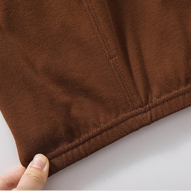 Set pigiama per neonato/a composto da maglia a maniche lunghe e pantaloni con stampa animalier/piante. - image 13