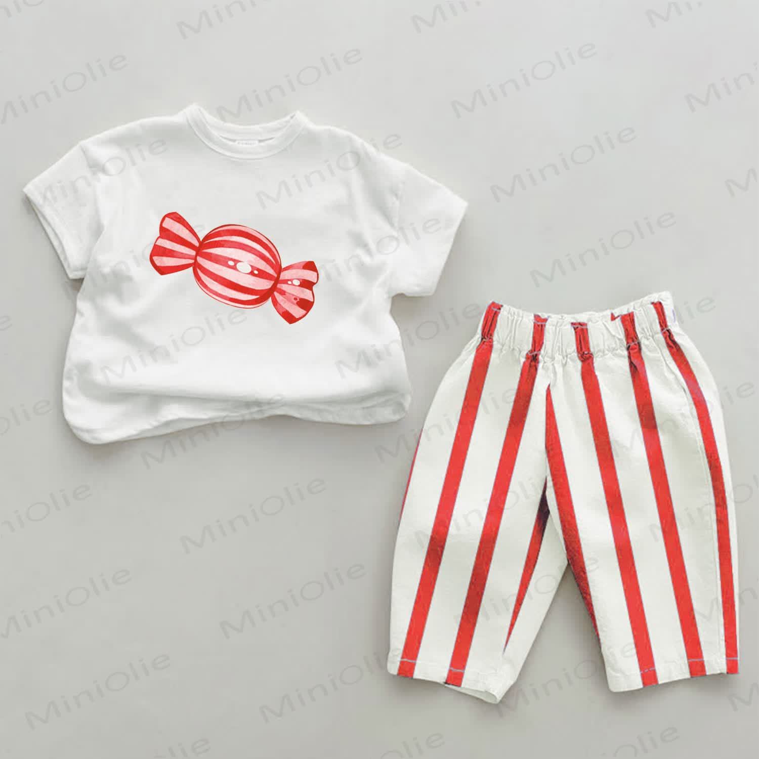 Completo da bambina a 2 pezzi a righe verticali rosse, casual. - Bianco e Rosso - 2-3T - image 1