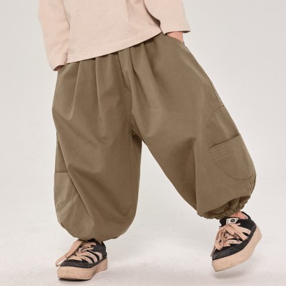 Pantaloni da jogging larghi per bambini piccoli, con design semplice - image 8