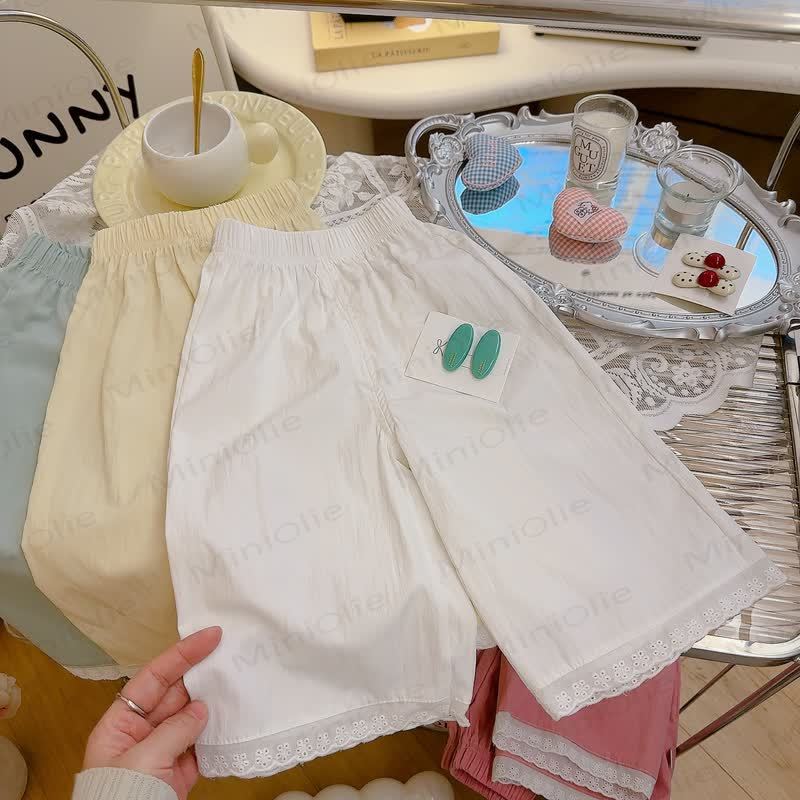 Pantaloni casual essenziali in pizzo per bambina - Bianco - 12-13T - image 10