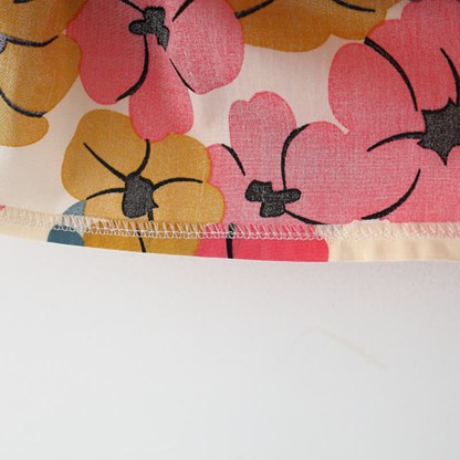 Vestito con fiocco floreale e cappello per neonato - image 9