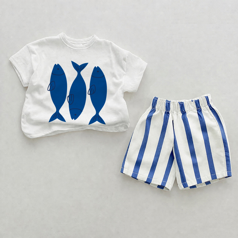 Completo due pezzi Baby Fish a righe verticali blu con pantaloncini - Bianco e Blu - 2-3T - image 1