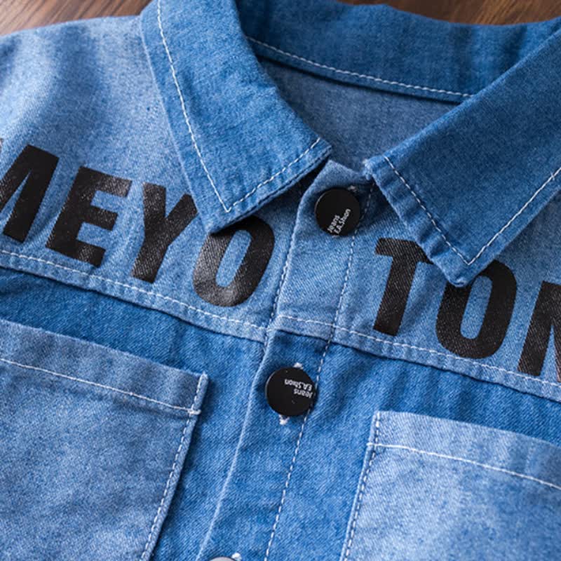 Completo da bambino composto da camicia e pantaloncini in denim. - image 4