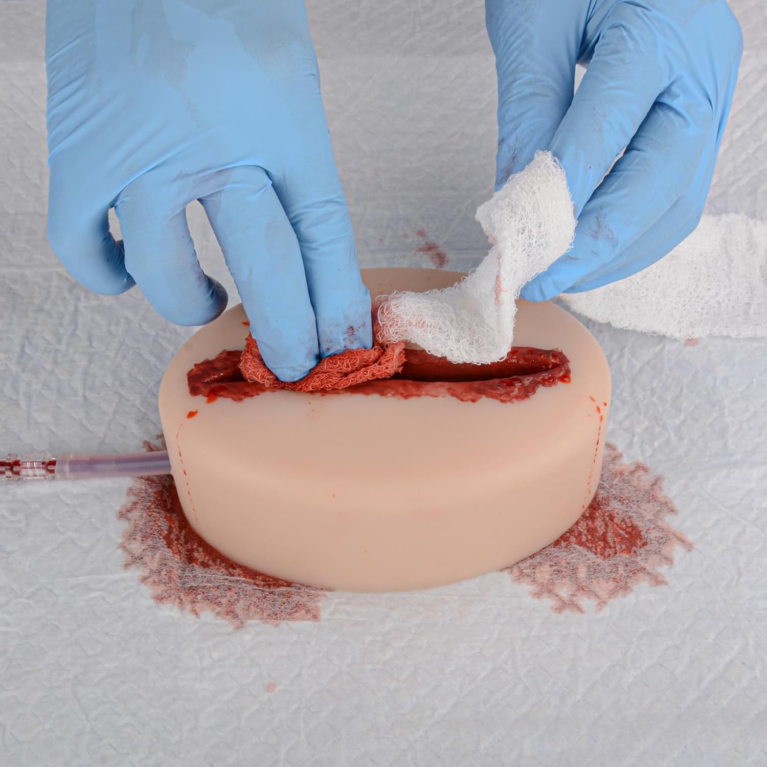 Cut Wound Packing Simulator for Guaze Packing Trainer