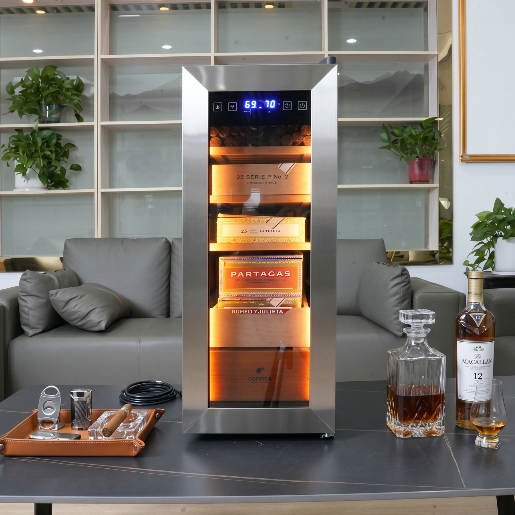 KingChii 35L Temp & Humidity Control Cigar Humidor, 200-Cigar Capacity