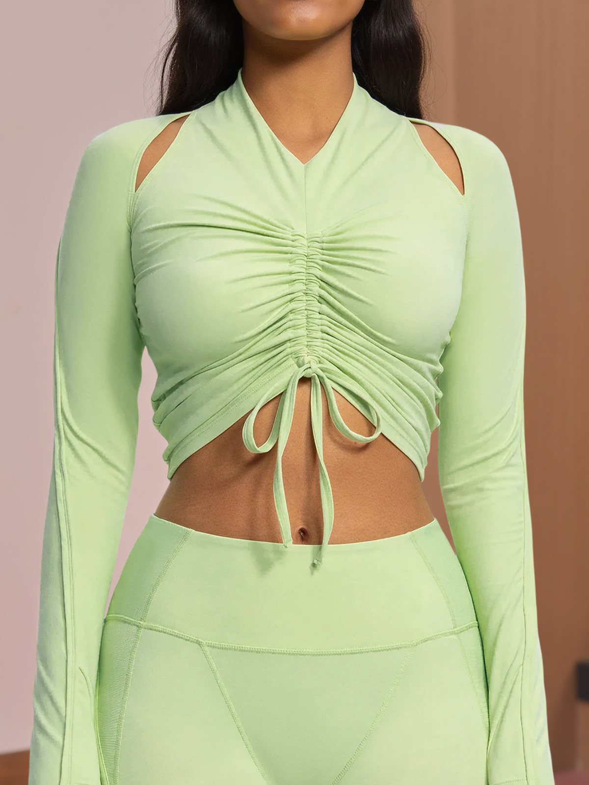 Long Sleeve Ruched Workout Slim Fit Cropped Tops