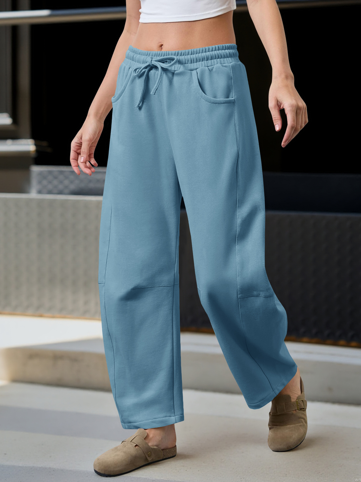 Barrel Leg Elastic Waist Sweatpant