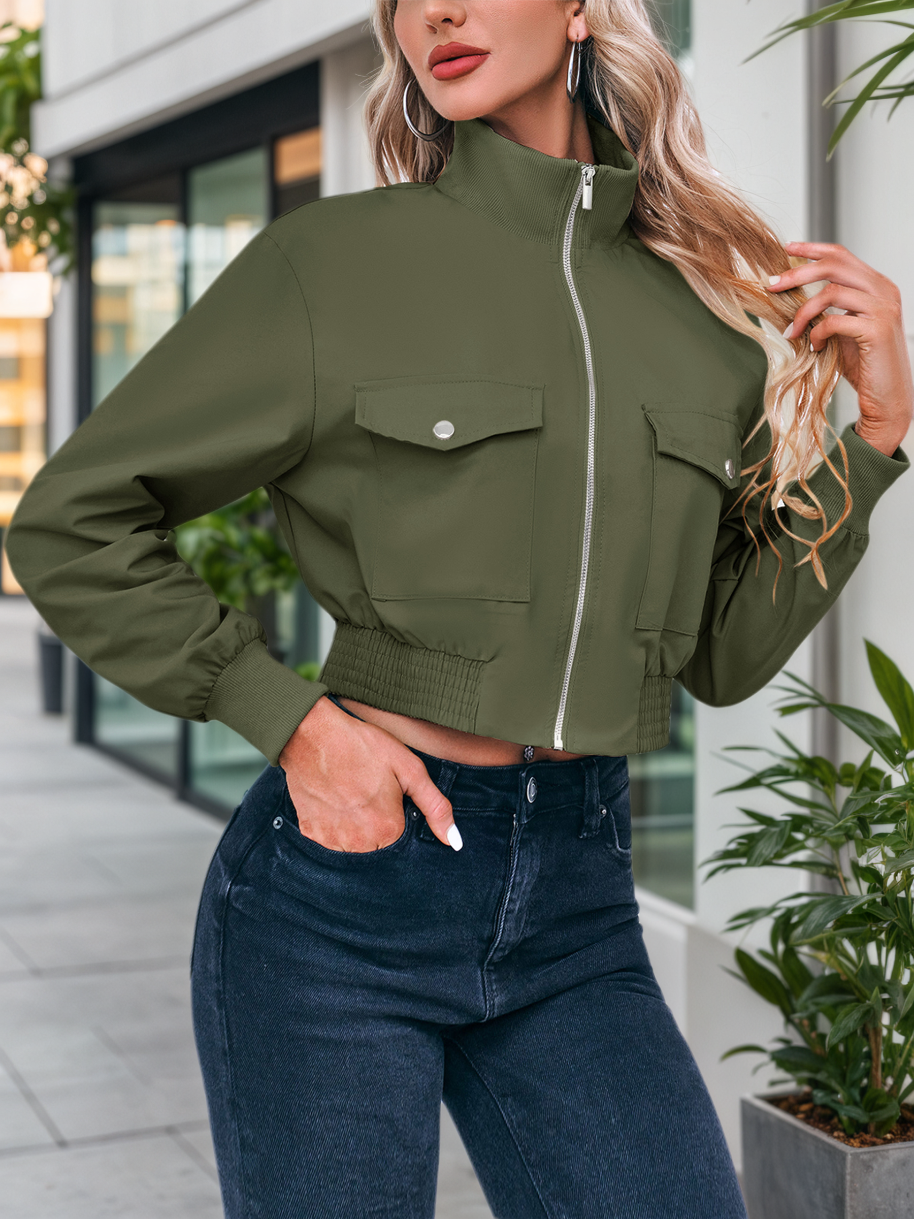 Fisoew Women's Cropped Bomber Jackets Lightweight Zip Up Stand Collar Long Sleeve Short Jacket with Pockets