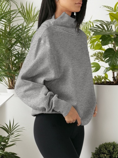 Oversized Turtleneck Sweatshirt