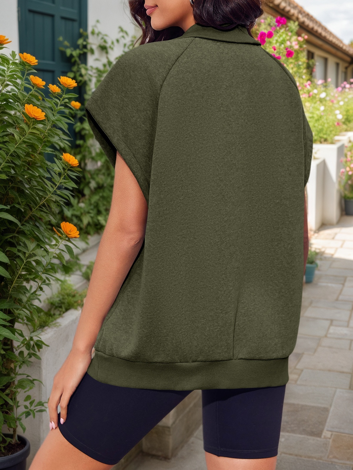 Sleeveless Zip Up Fleece Sweatshirt