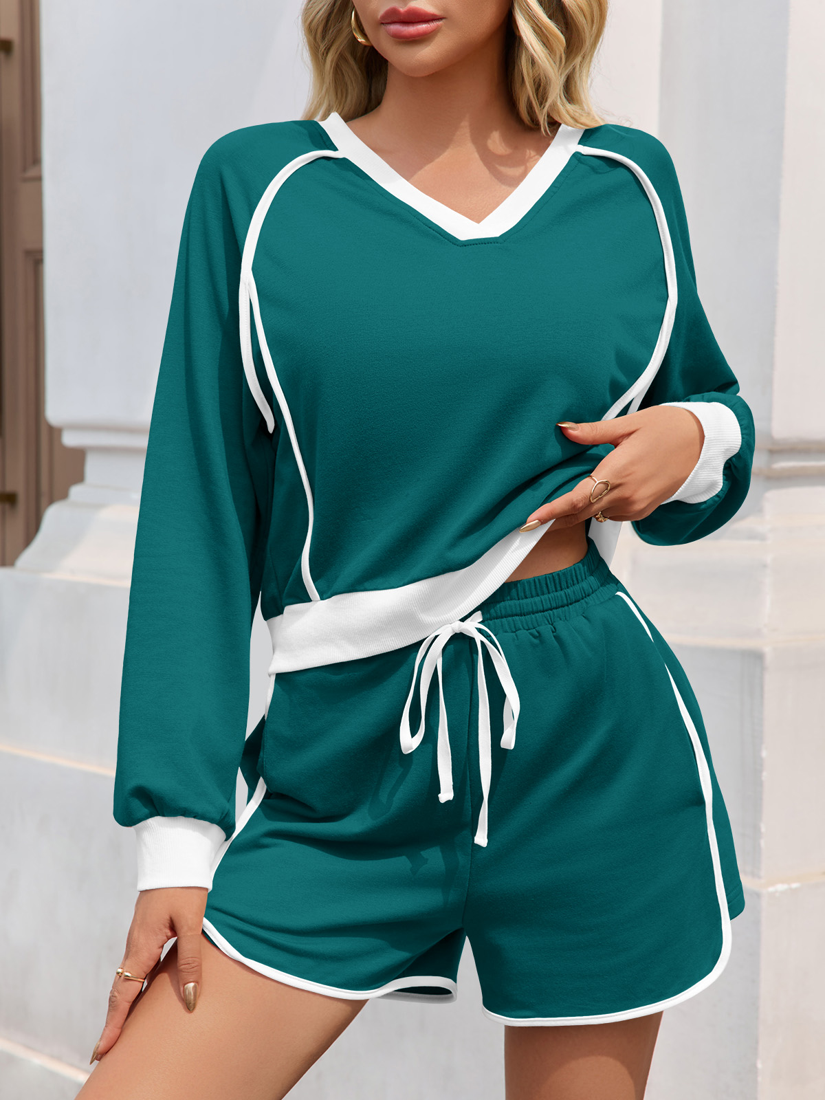 Casual V Neck Contrast Color Workout Shorts Sets Loose Fall 2 Piece Outfits