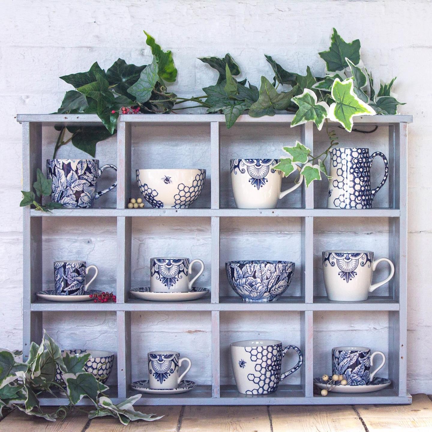 Ink Blue Hibiscus 1/2pt Mug