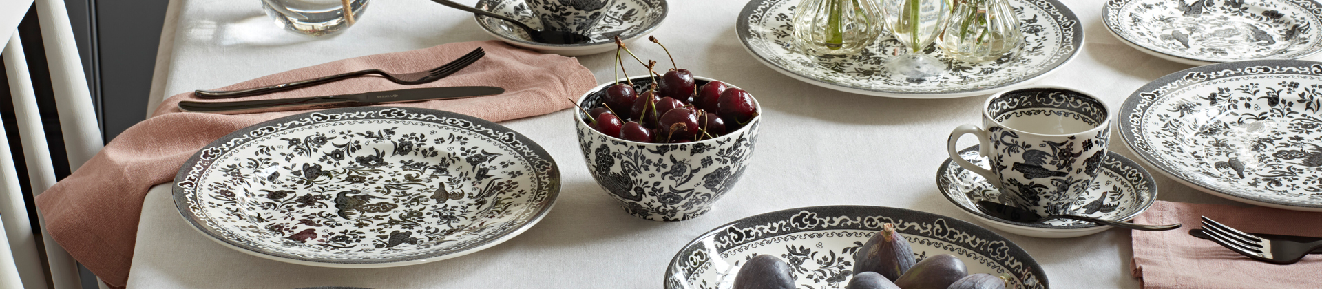Black Regal Peacock – Burleigh Pottery