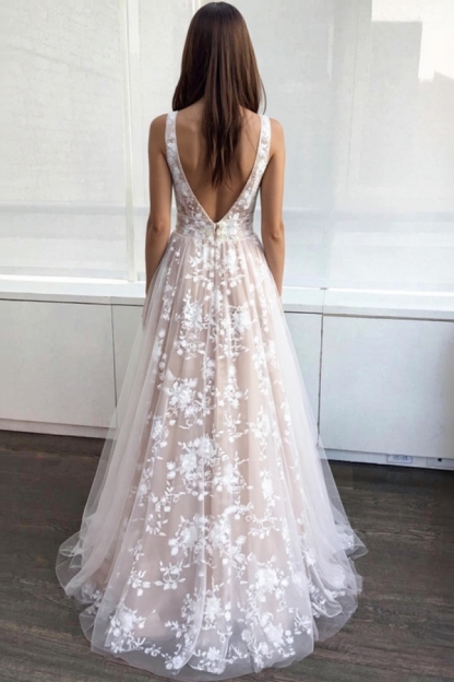 A-line Sexy Lace-Appliques Deep-V-Neck Layers Prom Dresses
