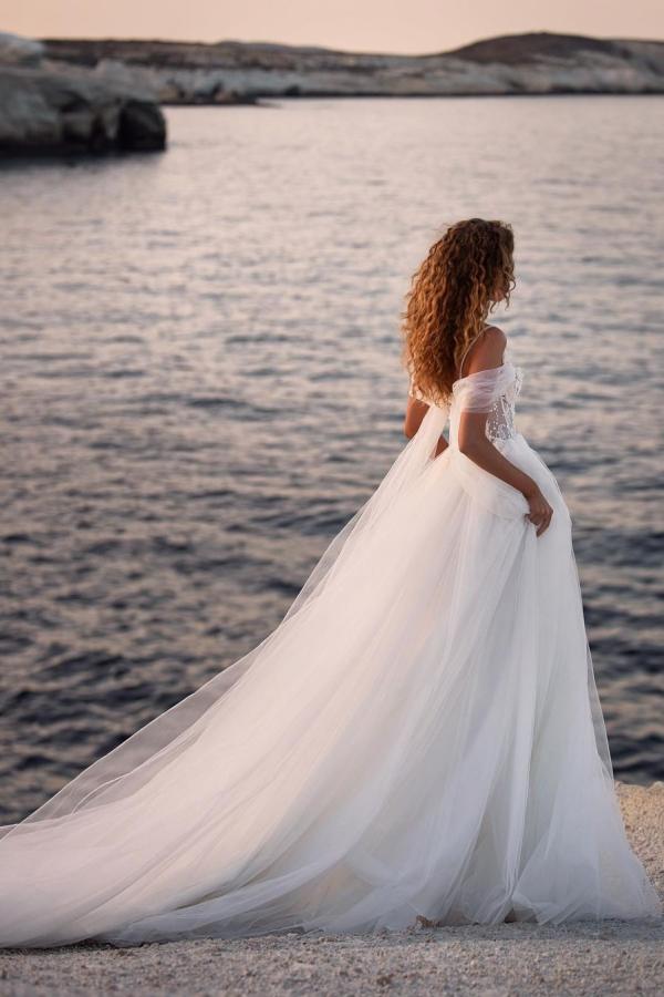 White off Shoulder Long Beach Wedding Dress with Spaghetti Straps Floral Pattern-newarrivaldress