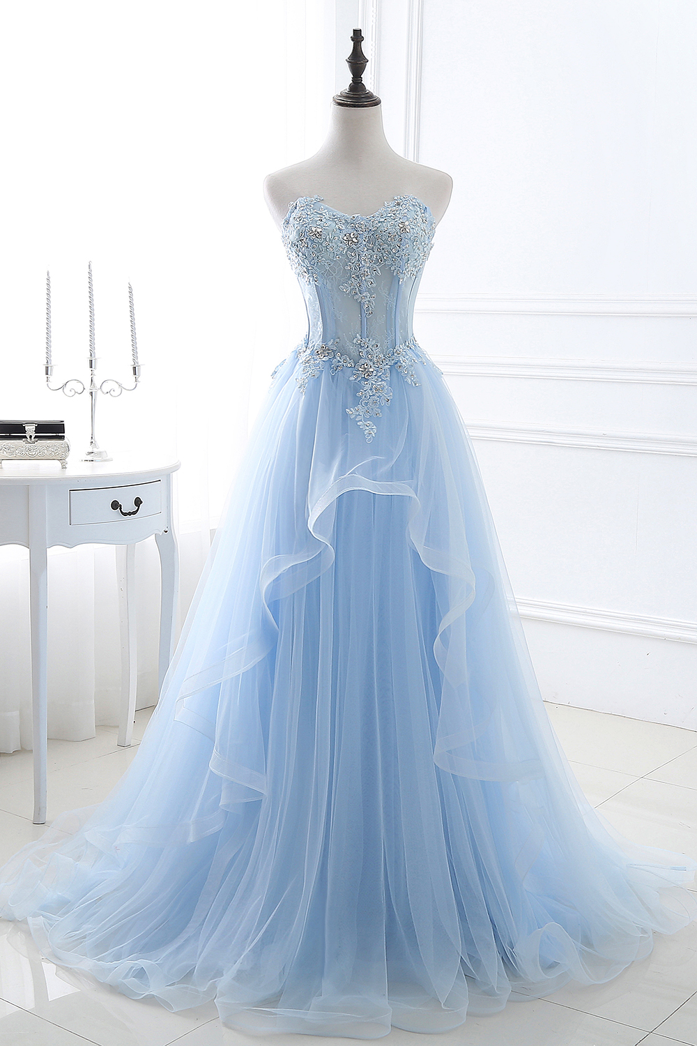 Strapless Fluffy Tulle Sky Blue Formal Dresses | Lace Appliques Evening Gowns-newarrivaldress