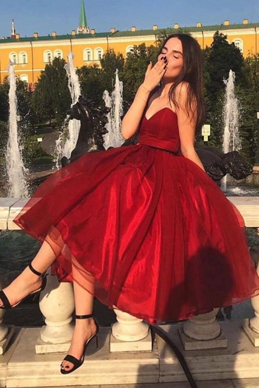 Sexy Strapless Red Tea Length Prom Dress | Chic Sweetheart Sleeveless Prom Gown-newarrivaldress