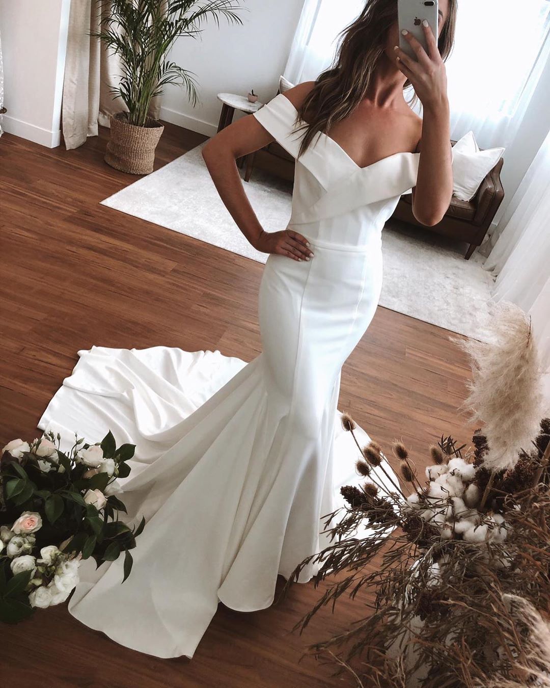 Off The Shoulder Ruffles Mermaid Wedding Dresses | Short Sleeves Floor Length Bridal Gowns-newarrivaldress
