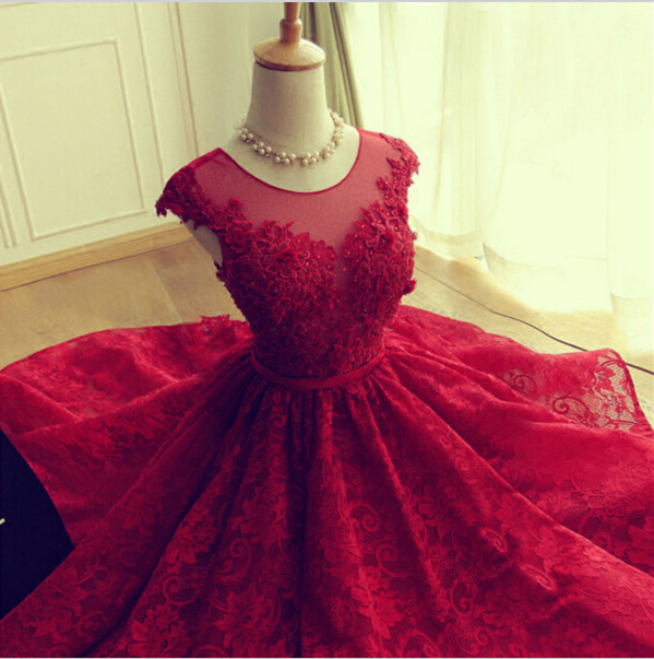 Delicate Red Lace AppliquesSexy Short Homecoming Dresses Mini with Cap Sleeve-newarrivaldress