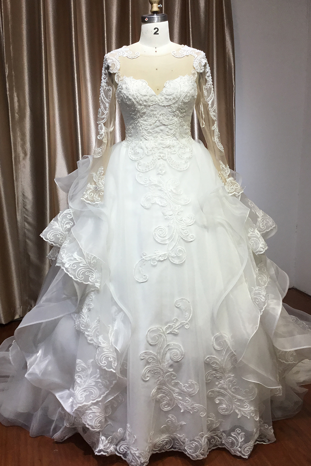 Long Sleeves Floral Lace Aline Wedding Dress Puffy Layers Bridal Dress with Sweep train-newarrivaldress