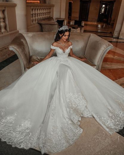 Off The Shoulder Appliques Sheath Wedding Dresses | Sweetheart Tulle Bridal Gowns with Lace Detachable Train-newarrivaldress