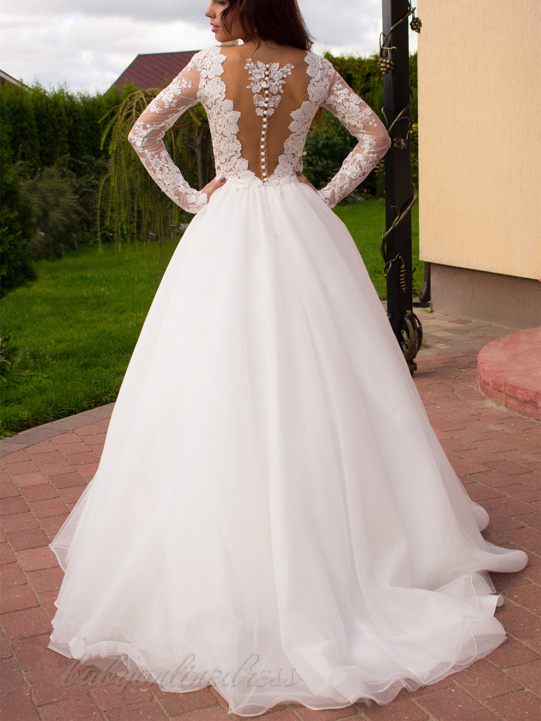 Elegant Long Sleeve Button Lace Appliques Princess Glamorous Tulle Wedding Dresses-newarrivaldress