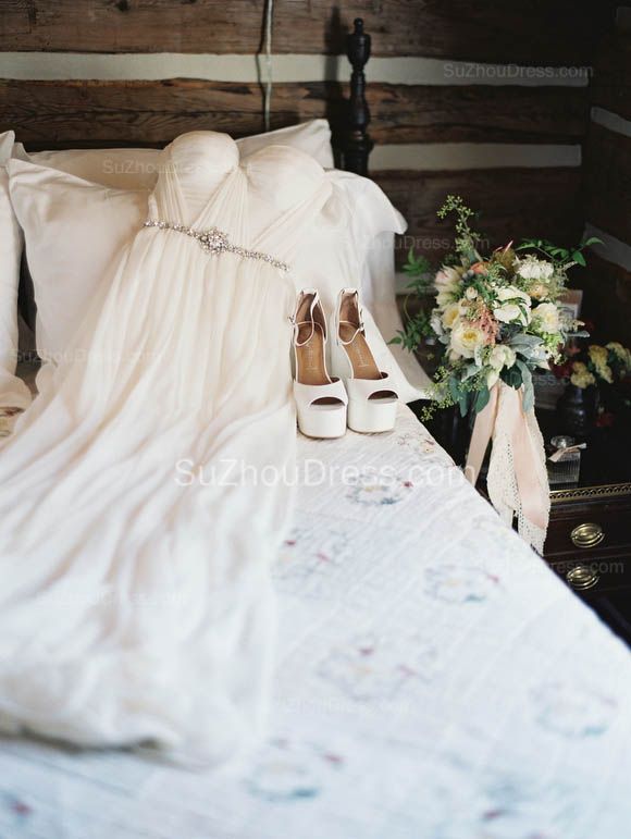 Off The Shoulder Ivory Chiffon Wedding Dresses | Summer Beach Bridal Gowns with Crystals Sash-newarrivaldress
