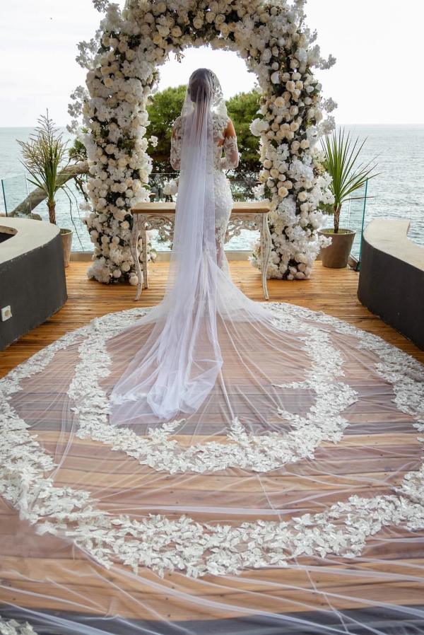 Gorgeous Sweetheart FLoral Lace Sequins Mermaid Bridal Gown with Sleeves Appliques Wedding Dress with Sweep Train-newarrivaldress