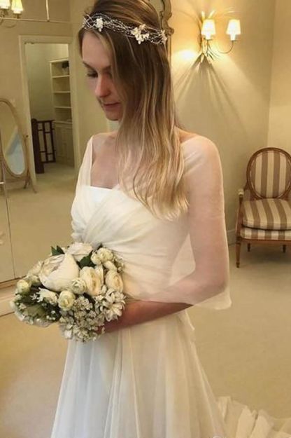 Elegant Appliques Tiered Sexy Wedding Dresses | See Through Long Sleeve Open Back Bridal Gowns-newarrivaldress