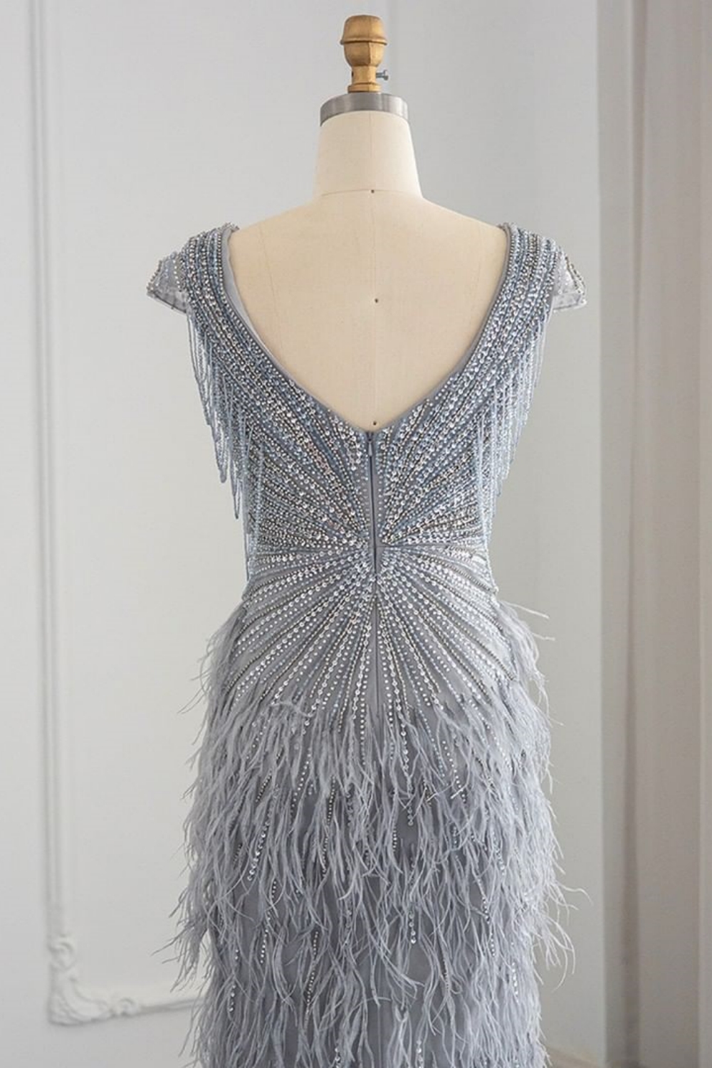 Stylish V-Neck Cap Sleeves Mermaid Evening Dress Sequins Fur Prom Dress-newarrivaldress