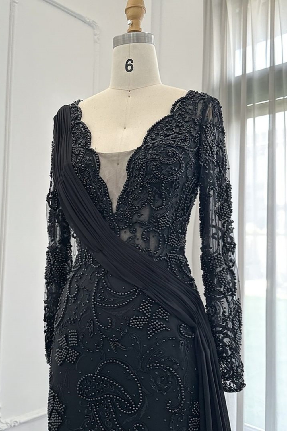 Gorgeous V-Neck Mermaid Evening Gowns with Long Sleeves Beadings Long Party Dress with Train-newarrivaldress