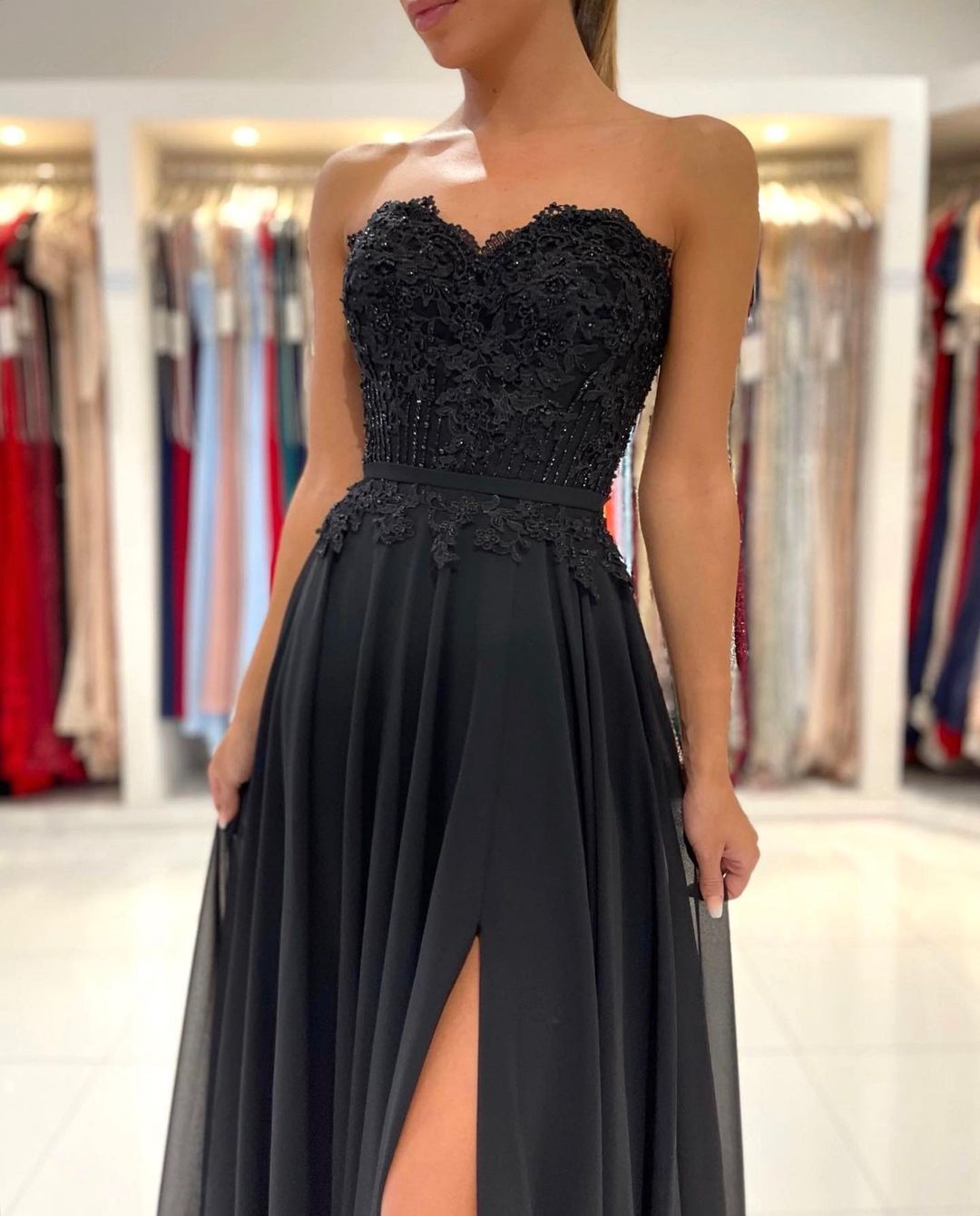 Sweetheart Black Prom Dress Side Slit Sleeveless Chiffon Party Dress-newarrivaldress