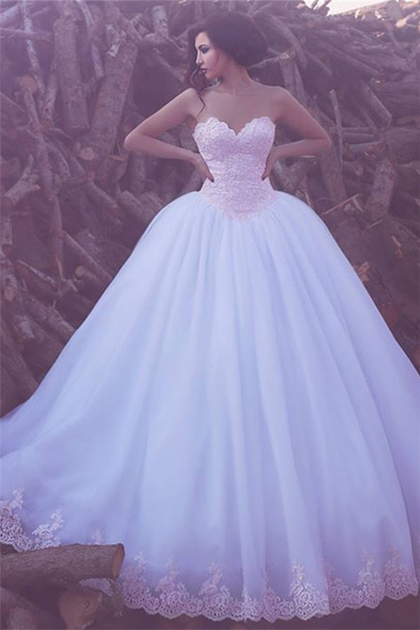 Elegant Lace Appliques Sweetheart Custom Made Tulle Ball Gown Wedding Dress-newarrivaldress