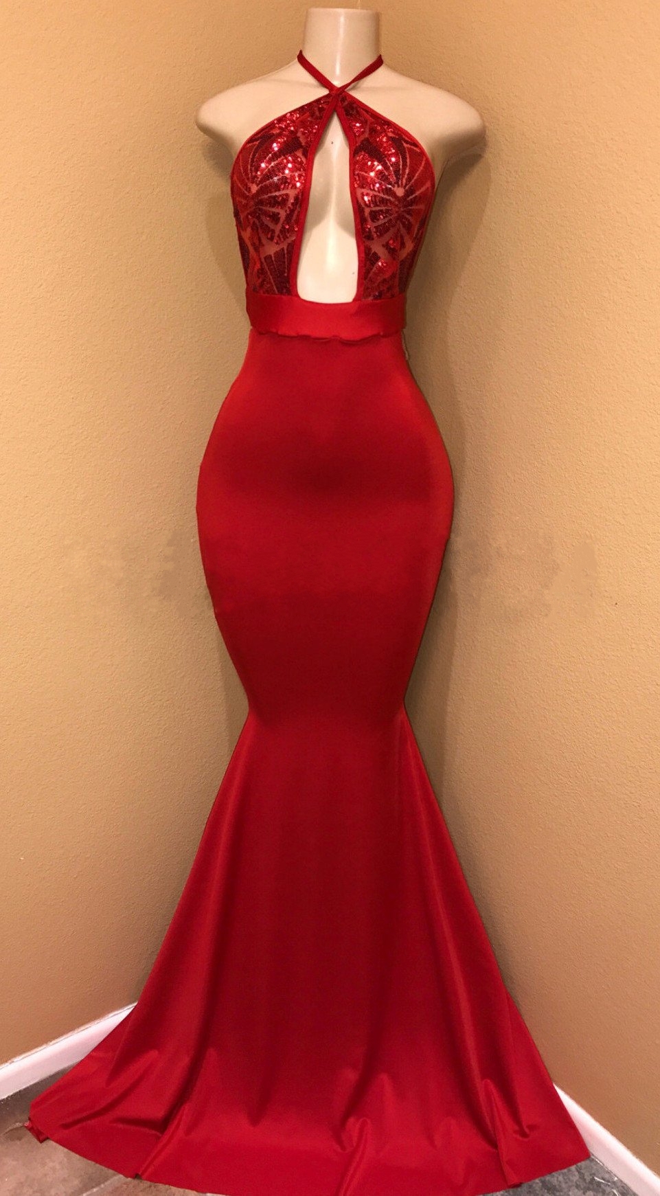 Red Sequin Long Prom Dresses | Halter Keyhole Neck Mermaid Evening Gowns-newarrivaldress