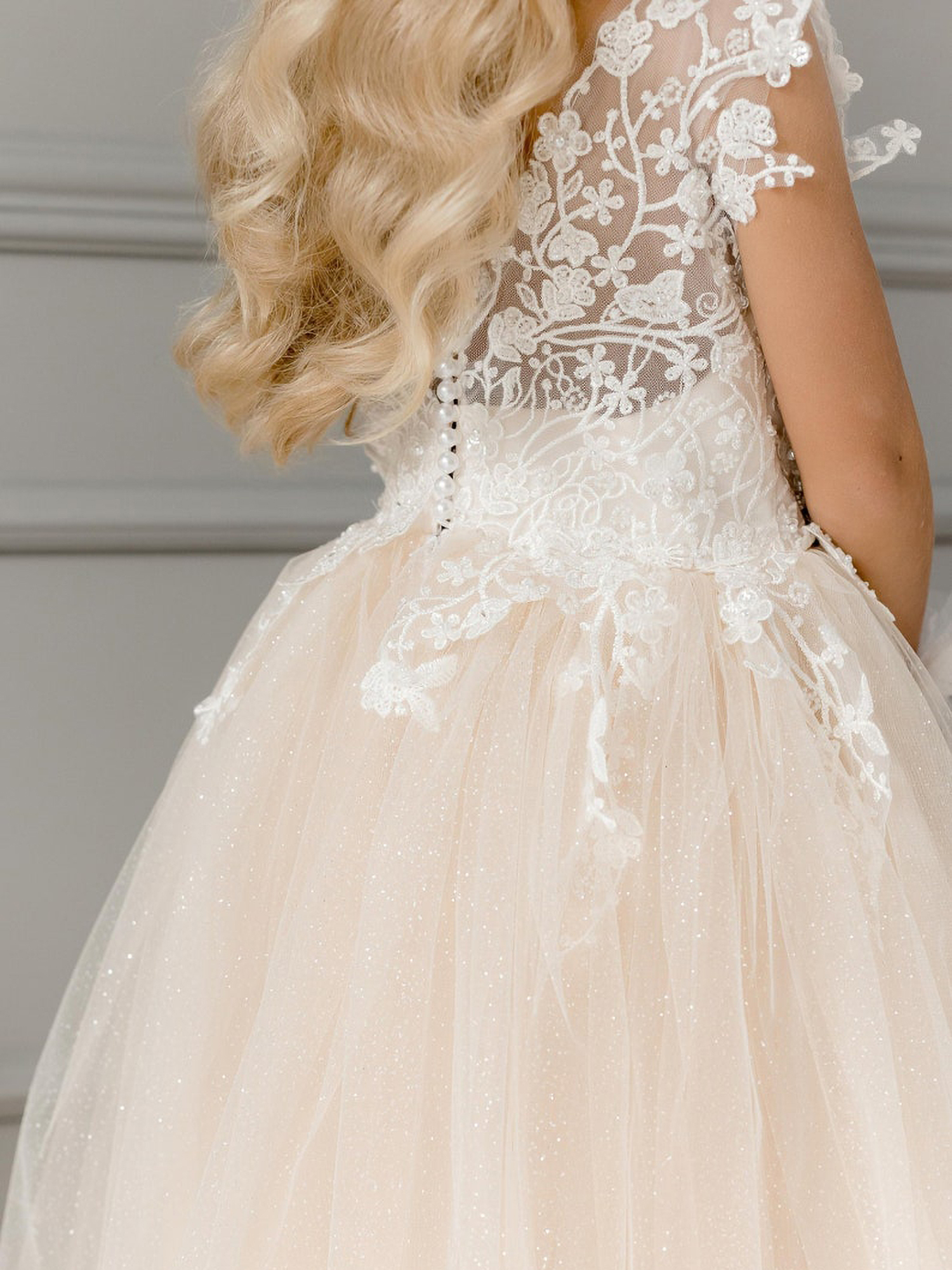 Cute Tulle Champagne Flower Girl Dress Sleevess White Lace Appliques Birthday Party Dress-newarrivaldress