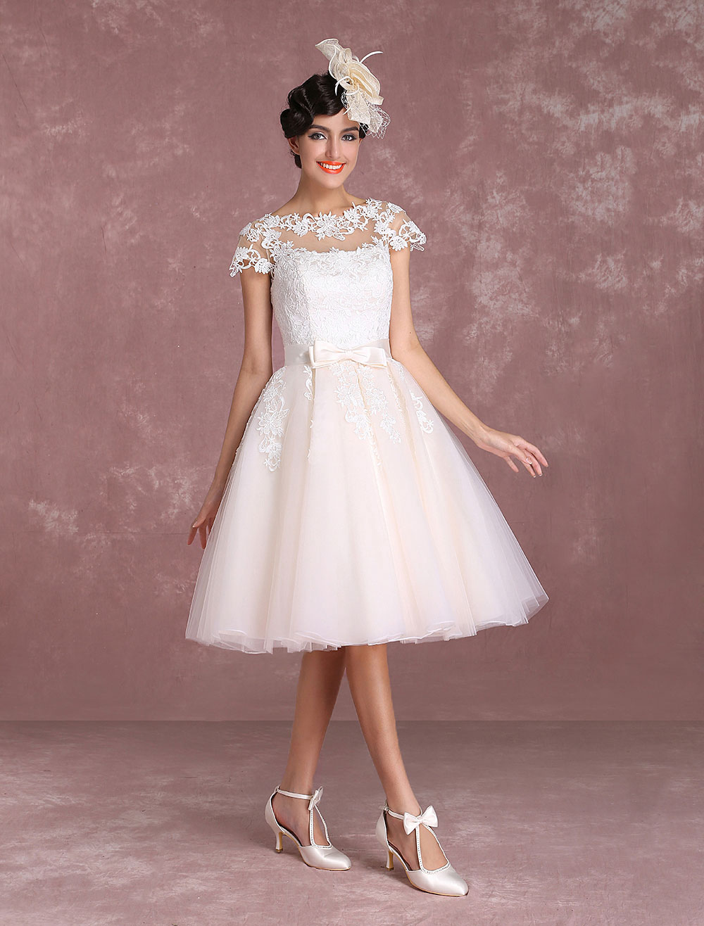 Vintage Wedding Dresses Short Lace Applique Bridal Gown Illusion Bow Sash Bridal Dress Exclusive-newarrivaldress