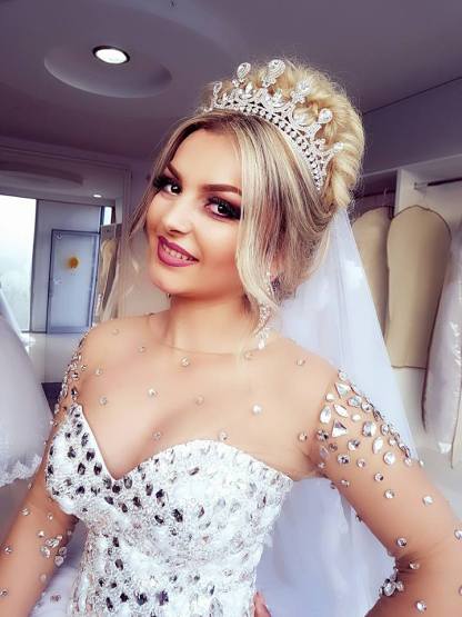 Brilliant Jewel Long Sleeve Crystals Ball Gown Wedding Dresses-newarrivaldress