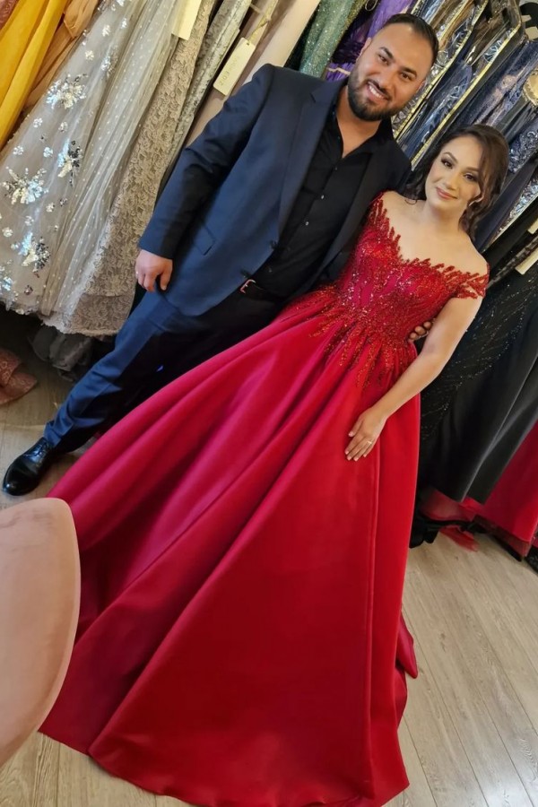 Stylish Red Off-the-Shoulder Ball Gown Glitter Appliques Satin Evening Dress-newarrivaldress