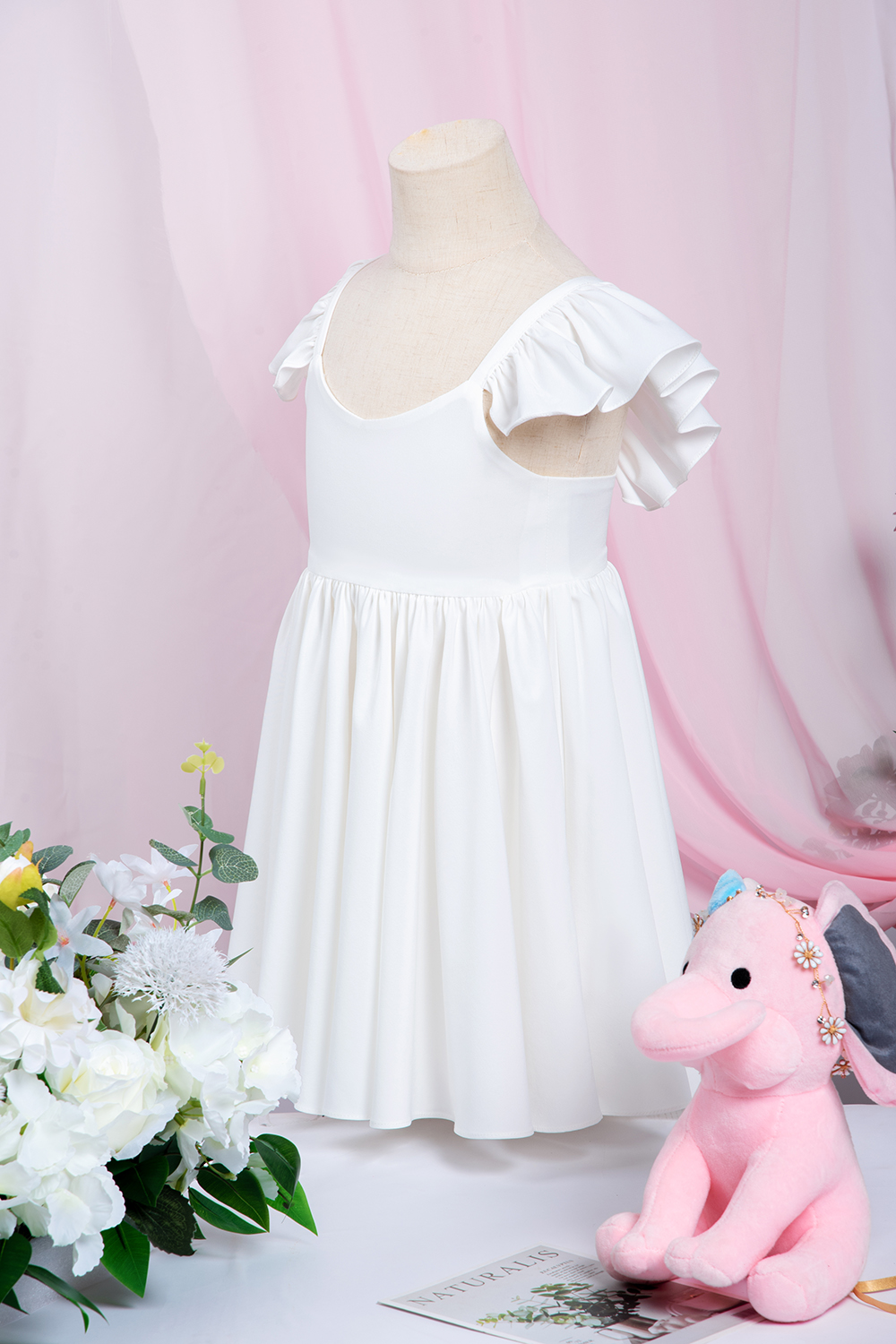 White Ruffle Sleeves Flower Girl Dress Pleated A-line Little Girl Dress for Wedding Party-newarrivaldress