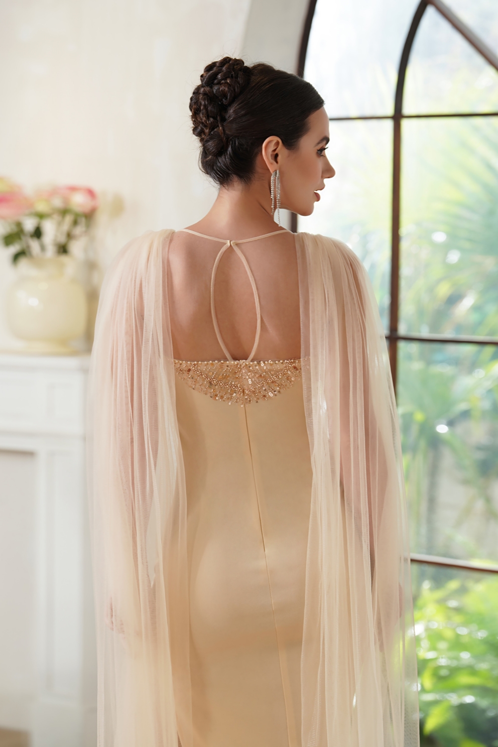 Champagne Tulle Trumpet Prom Dress with Cape Scoop Neck Beadings Long Evening Dress with Side Split-newarrivaldress