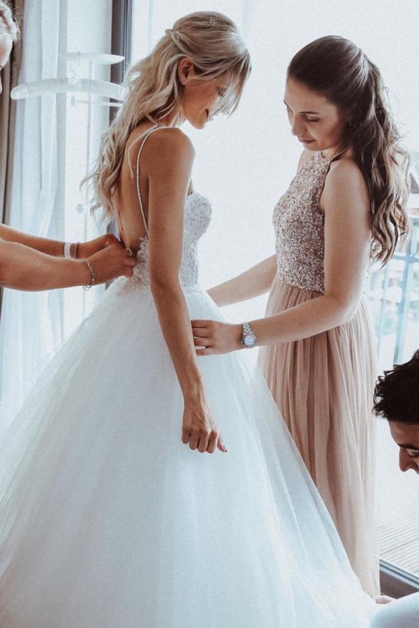 Stylish Floral Lace Pearls Wedding Dress Backless Tulle Bridal Dress-newarrivaldress