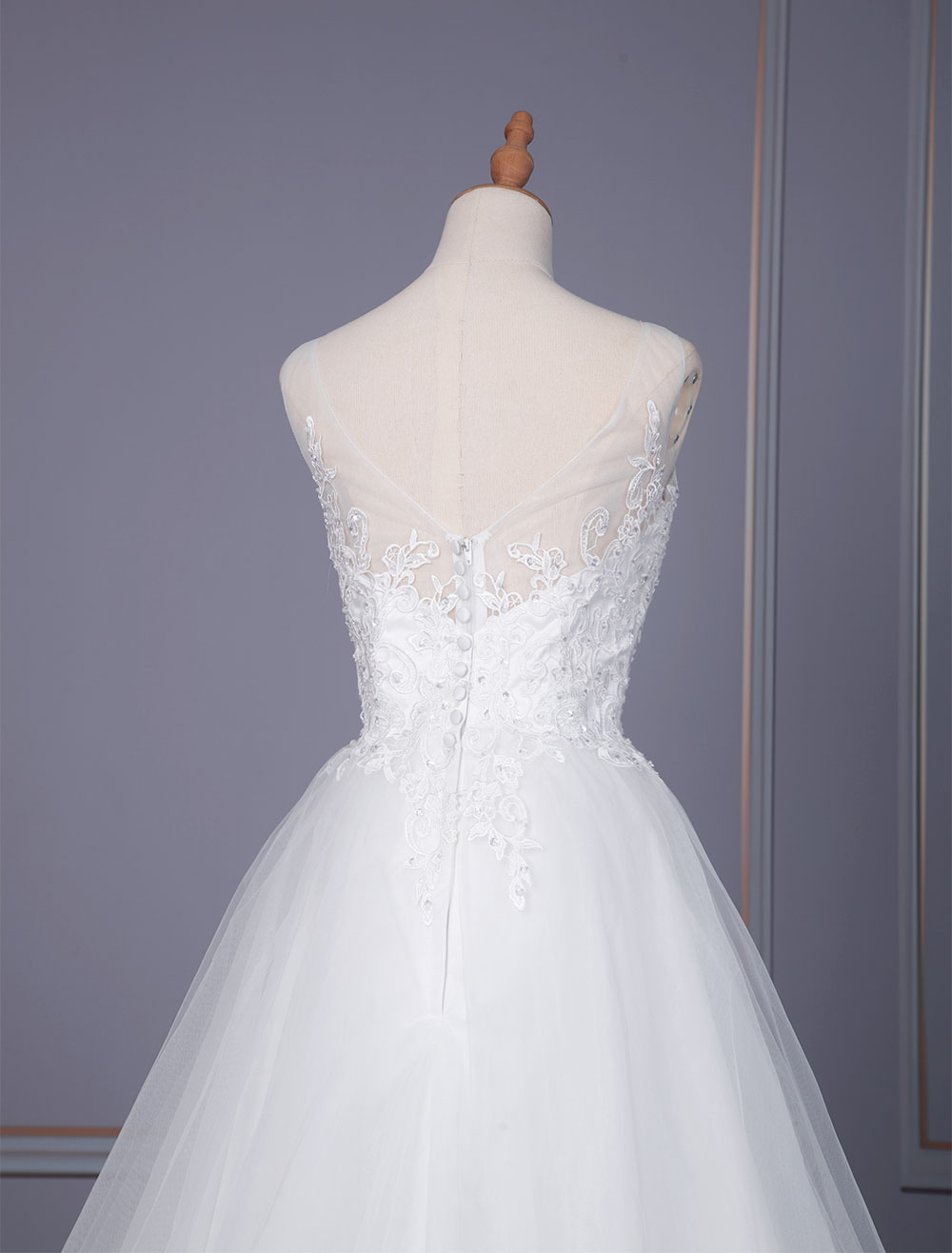 White Simple Wedding Dress Lace V Neck Sleeveless Natural Waist Lace Tulle A-Line Bridal Dresses-newarrivaldress