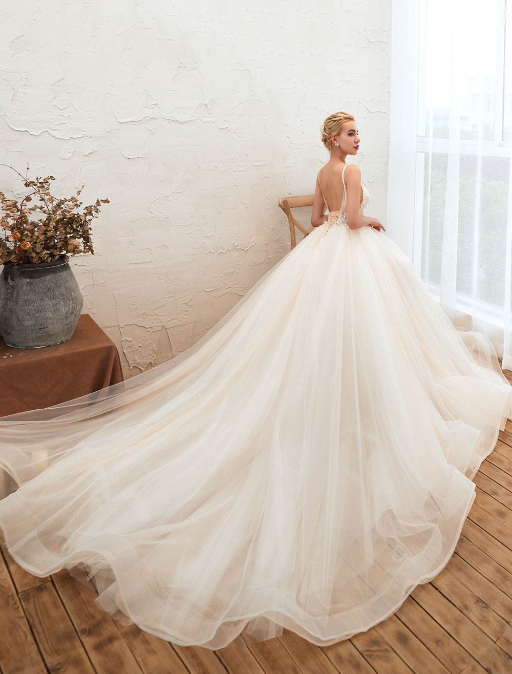 Wedding Dress 2021 A Line V Neck Sleeveless Natural Waist With Train Tulle Bridal Gowns-newarrivaldress