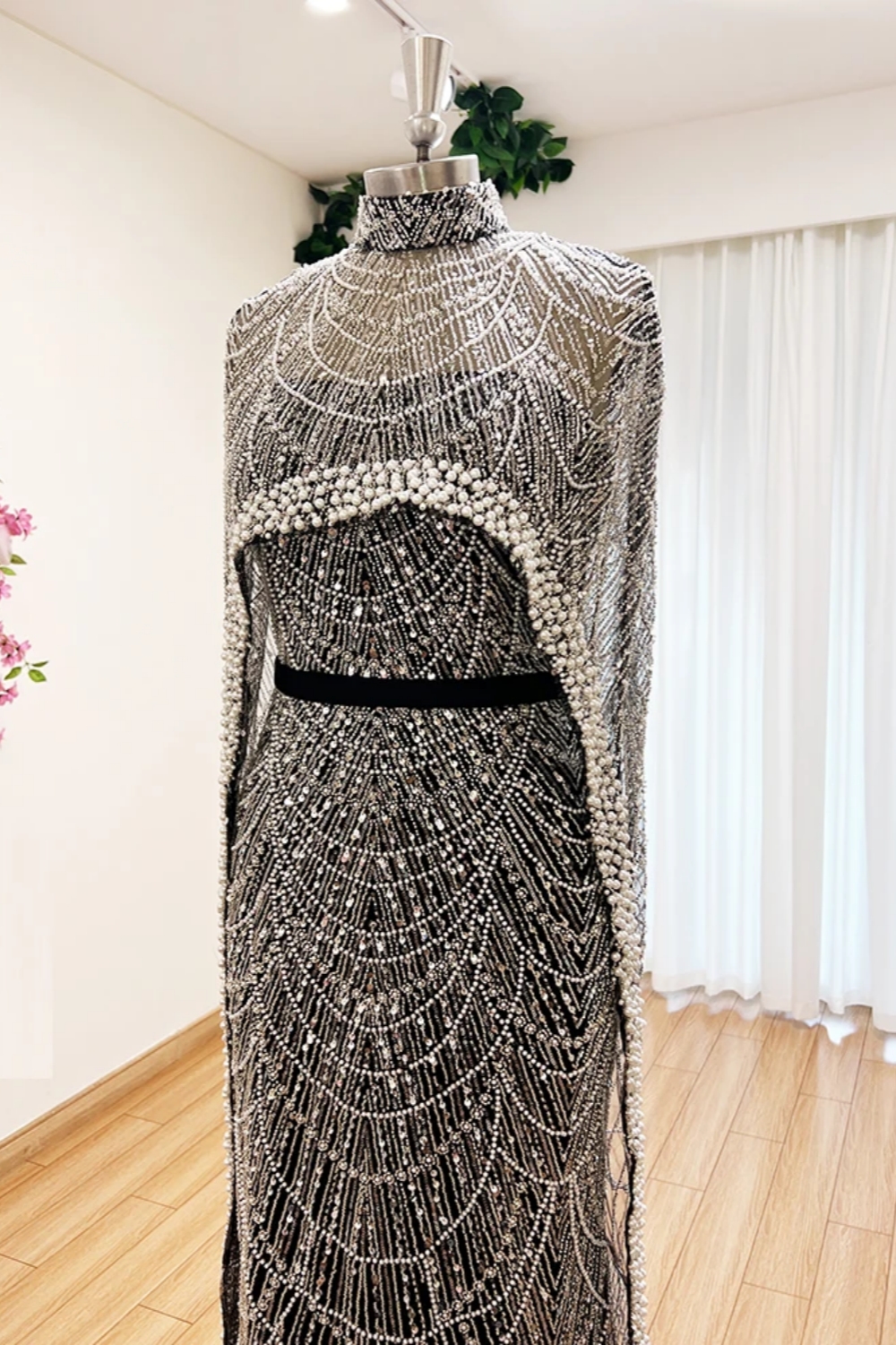 Elegant Arabic Mermaid Evening Gown with Cape Sparkly Beadings Floor Length Special Occasion Dress-newarrivaldress