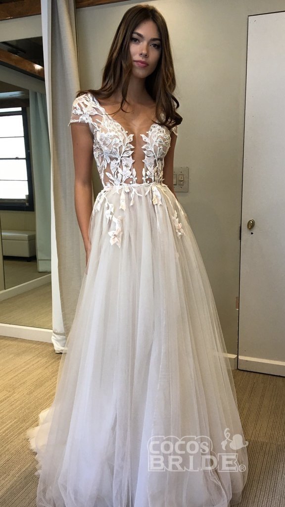 Sexy Cap Sleeve Deep V-neck With Appliques Split Tulle Wedding Dress-newarrivaldress