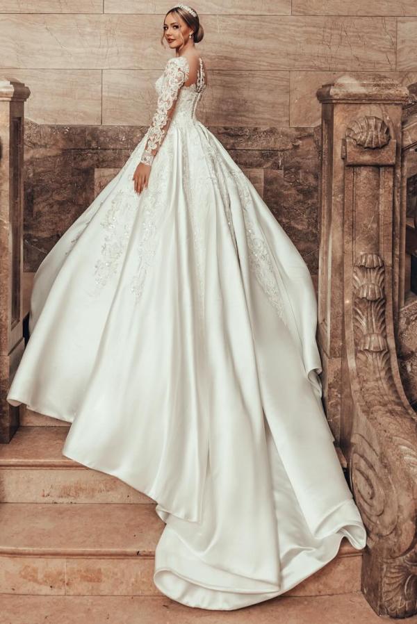 Gorgeous Long Sleeves A-line Wedding Dress Satin Lace Ball Gown with Appliques-newarrivaldress