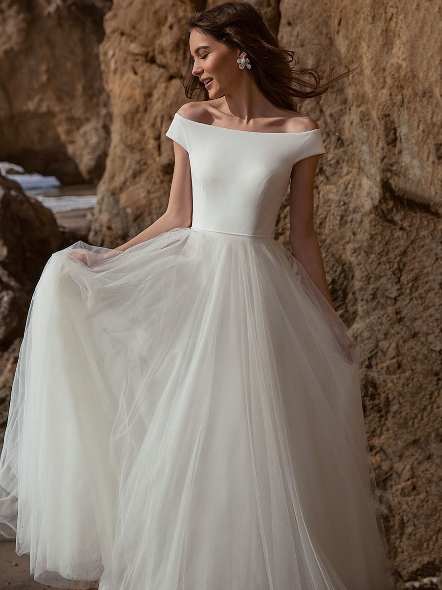 White Simple Wedding Dress A-Line Bateau Neck Off-Shoulder Sleeveless Natural Waistline Pleated Tulle Bridal Dresses-newarrivaldress